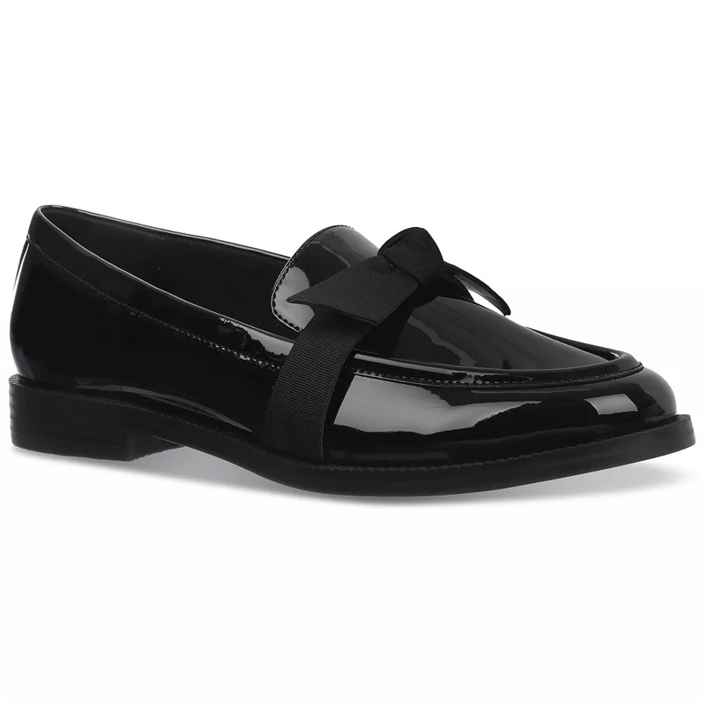 EUC On 34th Women’s Black Glossy Loafers with Bow